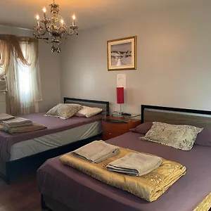  Séjour chez l'habitant Self Service Small Breakfast, 2 Double Beds Private