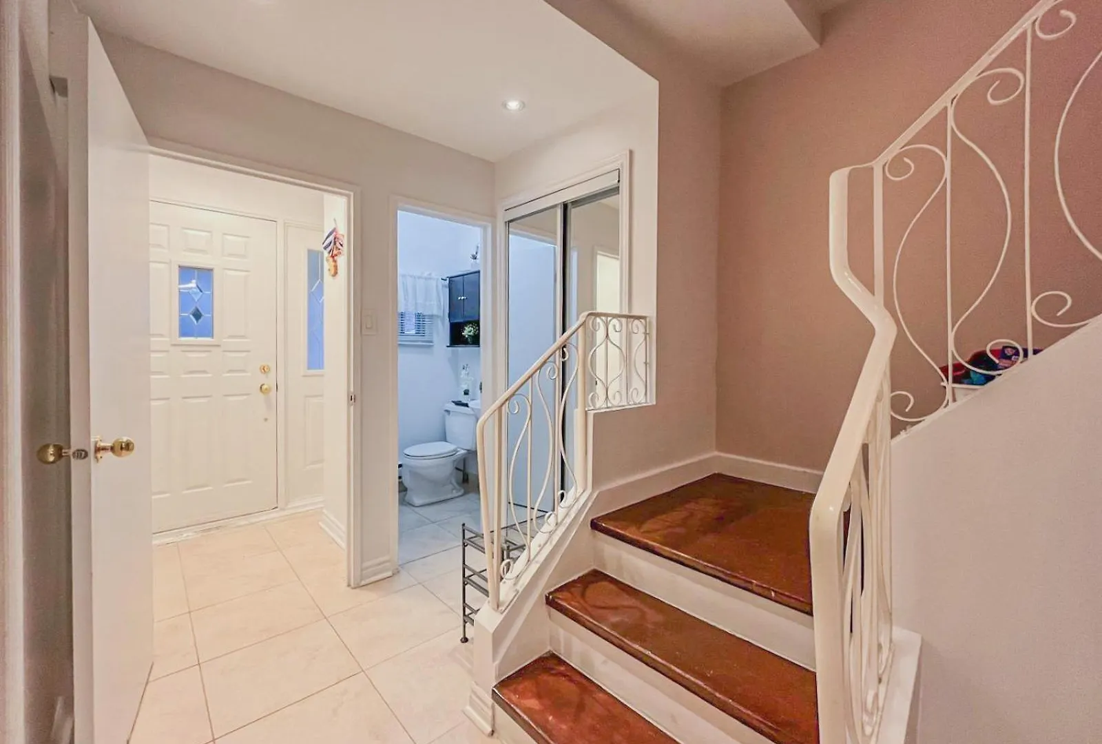 Holiday home Spacious House Near Downtown Mtl Montreal Canada
